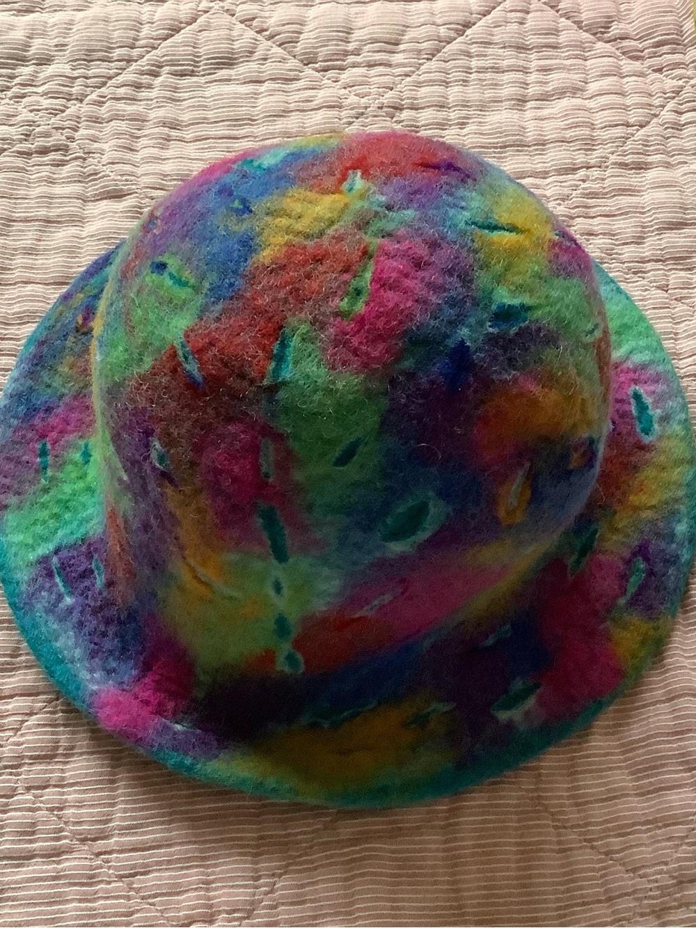 Kids Multicolor Felt Play Hat - Vibrant Rainbow Colors